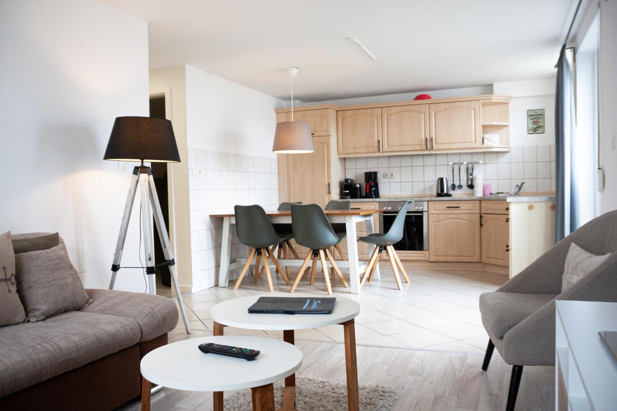 Seebrise Apartments 그로미츠 외부 사진